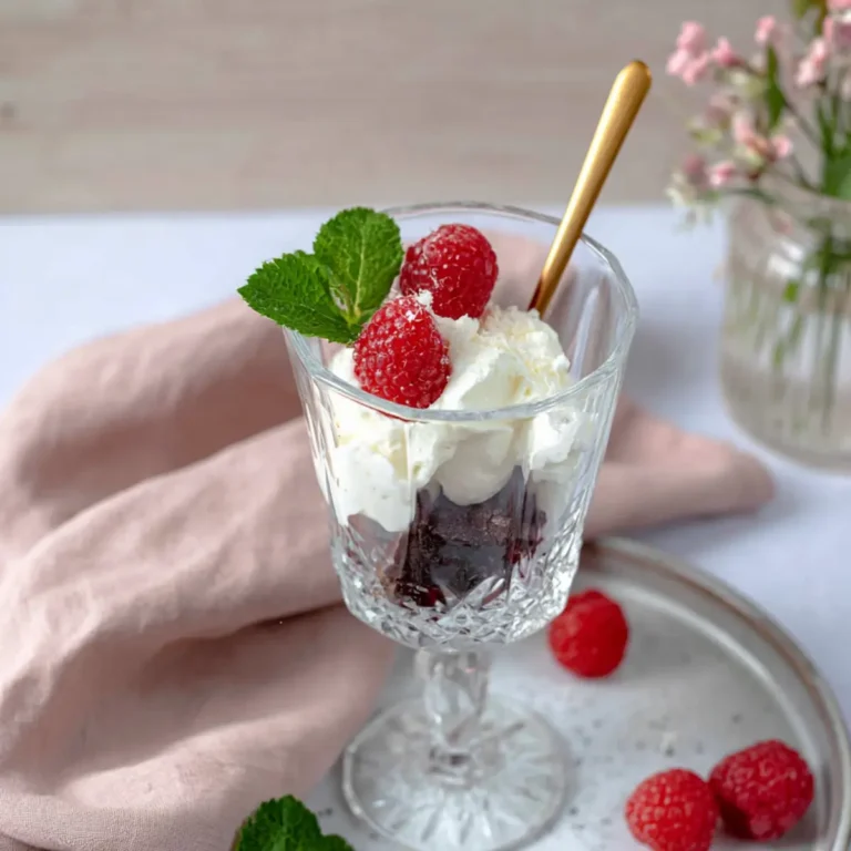 Brownie Trifle mit Himbeeren